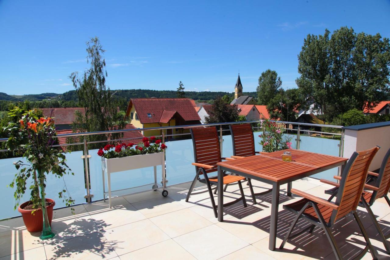 Hotel & Fruehstueckspension Raabtal Feldbach Kültér fotó